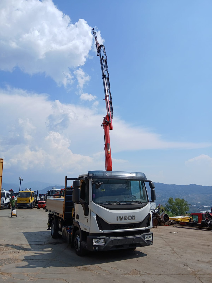 Crane truck IVECO EUROCARGO 80-210: picture 6