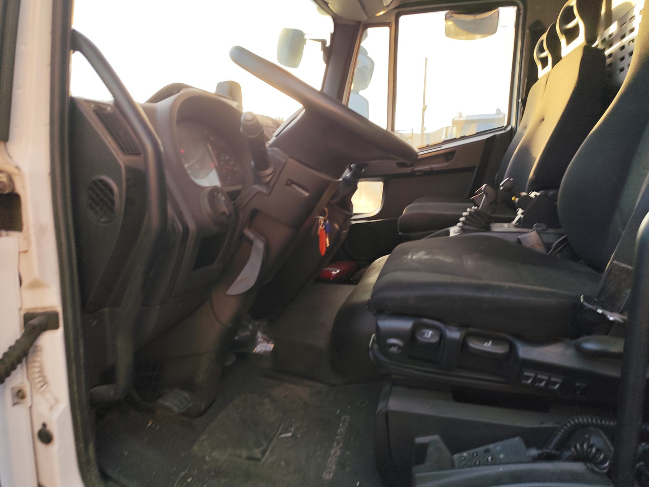 Crane truck, Tipper IVECO EUROCARGO 80-210: picture 22 Crane truck, Tipper IVECO EUROCARGO 80-210: picture 22