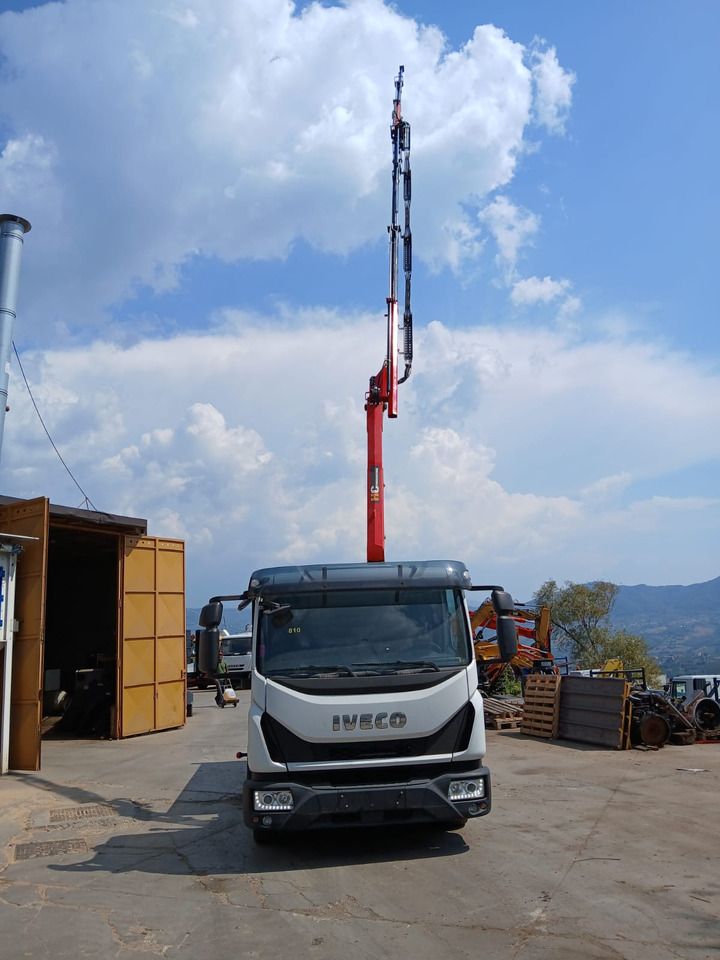 Crane truck IVECO EUROCARGO 80-210: picture 27