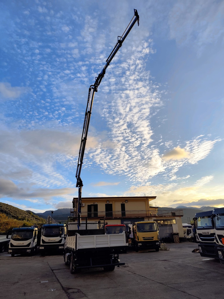 Crane truck, Tipper IVECO EUROCARGO 80-210: picture 29 Crane truck, Tipper IVECO EUROCARGO 80-210: picture 29