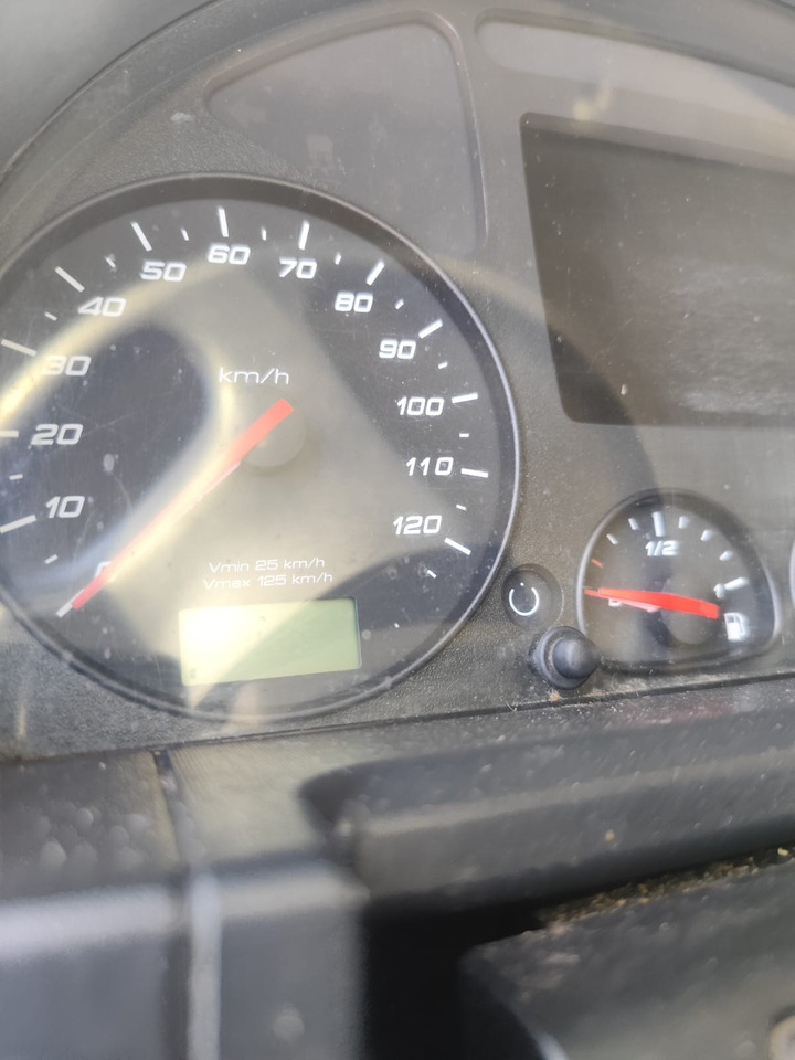 IVECO STRALIS AD 260S31 XP - Cab chassis truck: picture 3 IVECO STRALIS AD 260S31 XP - Cab chassis truck: picture 3