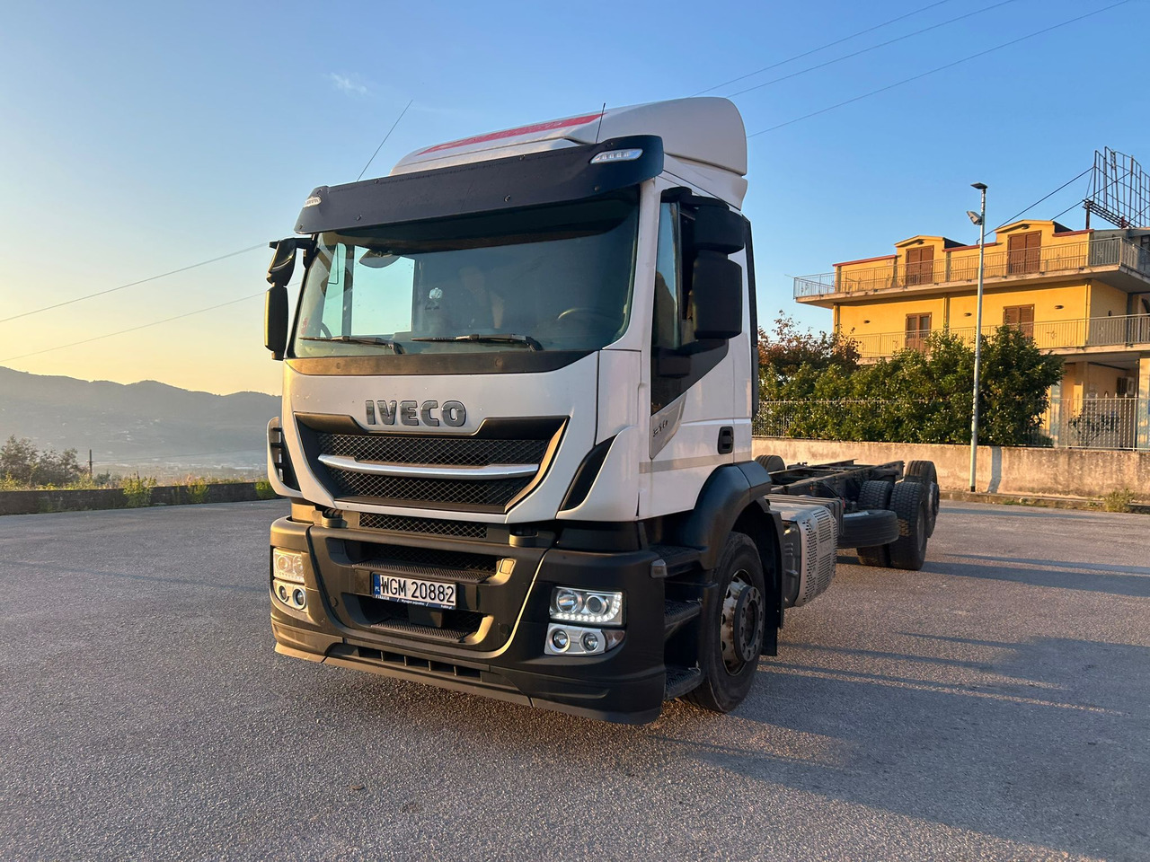 IVECO STRALIS AD 260S31 XP - Cab chassis truck: picture 1 IVECO STRALIS AD 260S31 XP - Cab chassis truck: picture 1