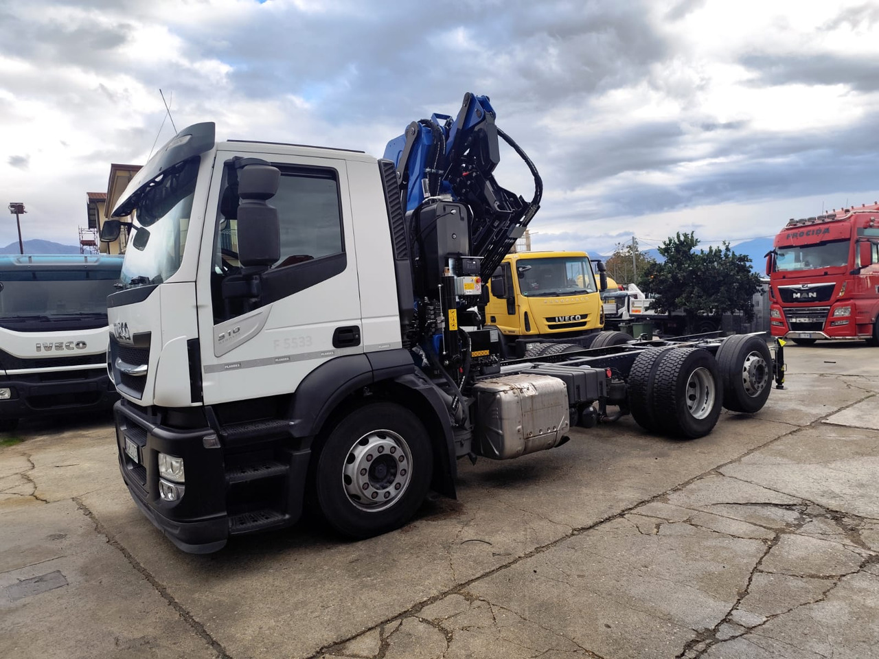 Tipper, Crane truck IVECO STRALIS AD 260S31 Y/P: picture 30