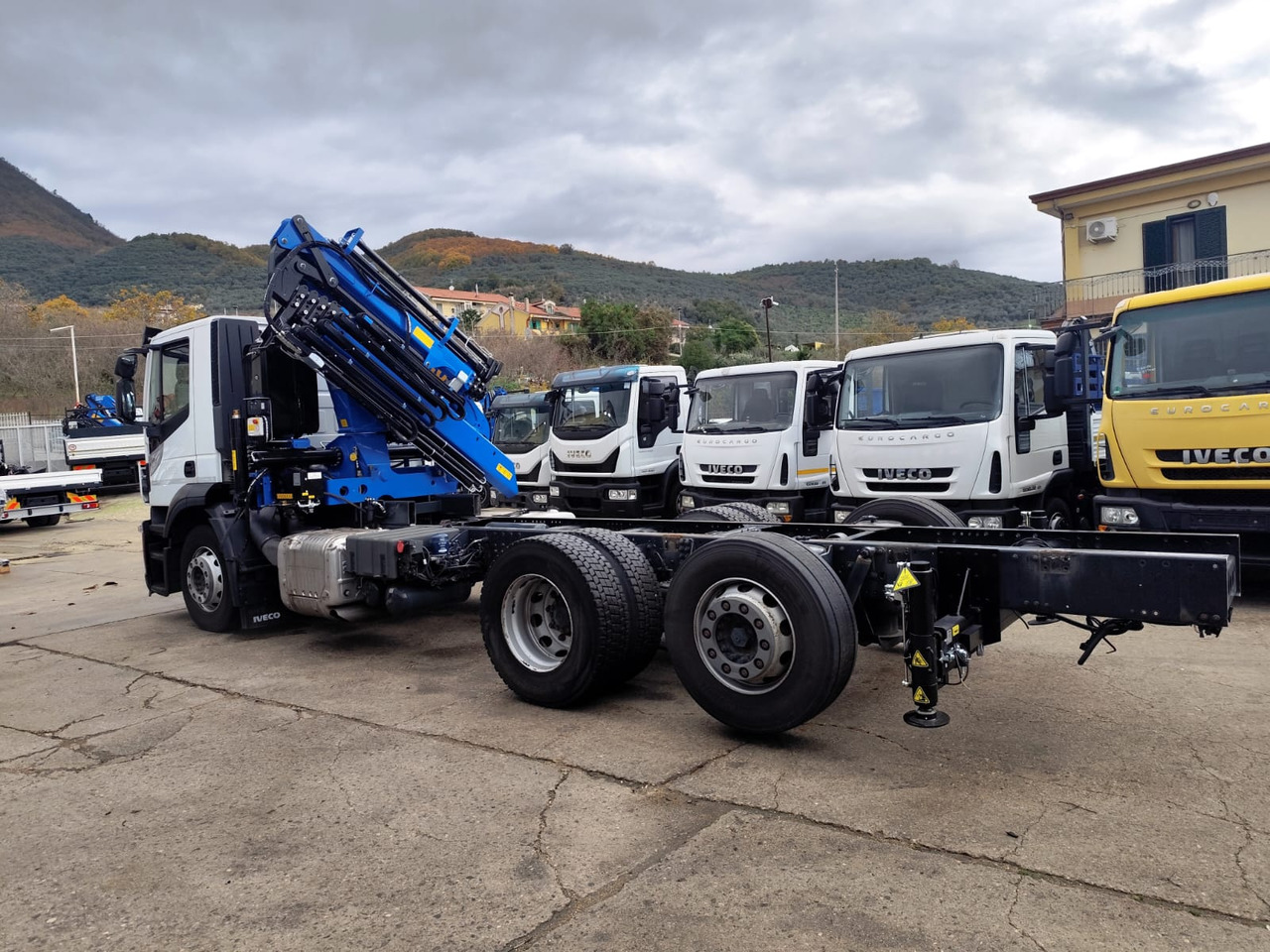 Tipper, Crane truck IVECO STRALIS AD 260S31 Y/P: picture 10