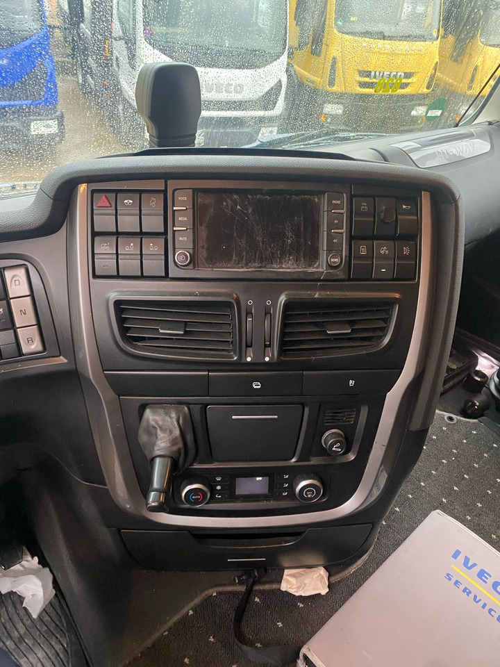 IVECO STRALIS AS 260S46 - Dropside/ Flatbed truck: picture 4 IVECO STRALIS AS 260S46 - Dropside/ Flatbed truck: picture 4