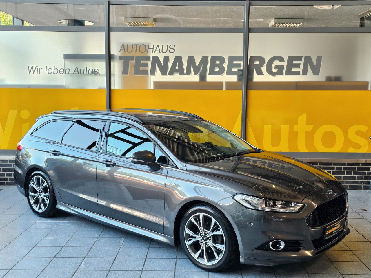 Ford Mondeo Turnier ST-Line LED Scheinwerfer - Car: picture 1 Ford Mondeo Turnier ST-Line LED Scheinwerfer - Car: picture 1