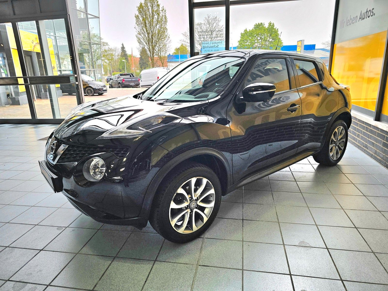 Nissan Juke 1.2 DIG-T 360 / Navi / Ganzjahresreifen - SUV: picture 5 Nissan Juke 1.2 DIG-T 360 / Navi / Ganzjahresreifen - SUV: picture 5