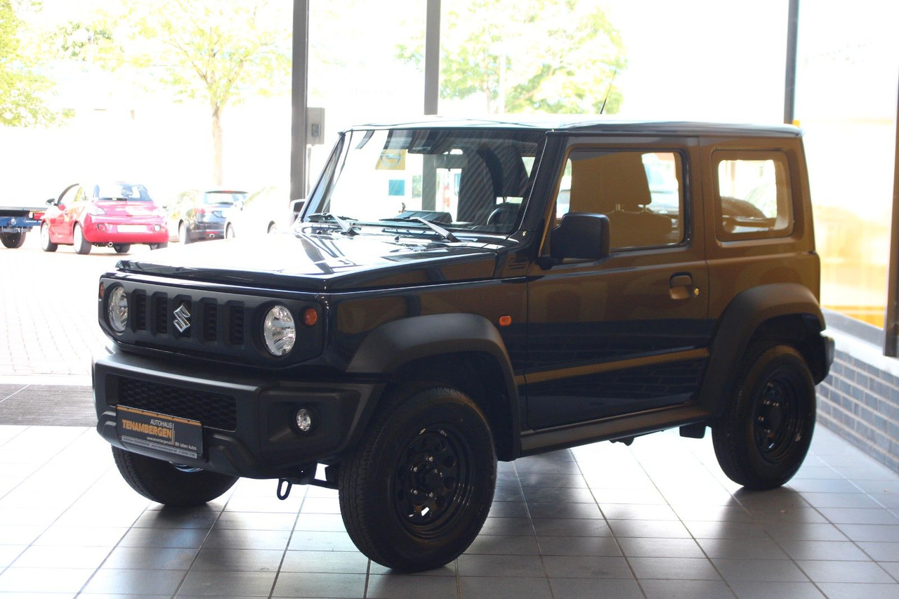 Suzuki Jimny zuschaltbarer Allradantrieb Allgrip - SUV: picture 4 Suzuki Jimny zuschaltbarer Allradantrieb Allgrip - SUV: picture 4