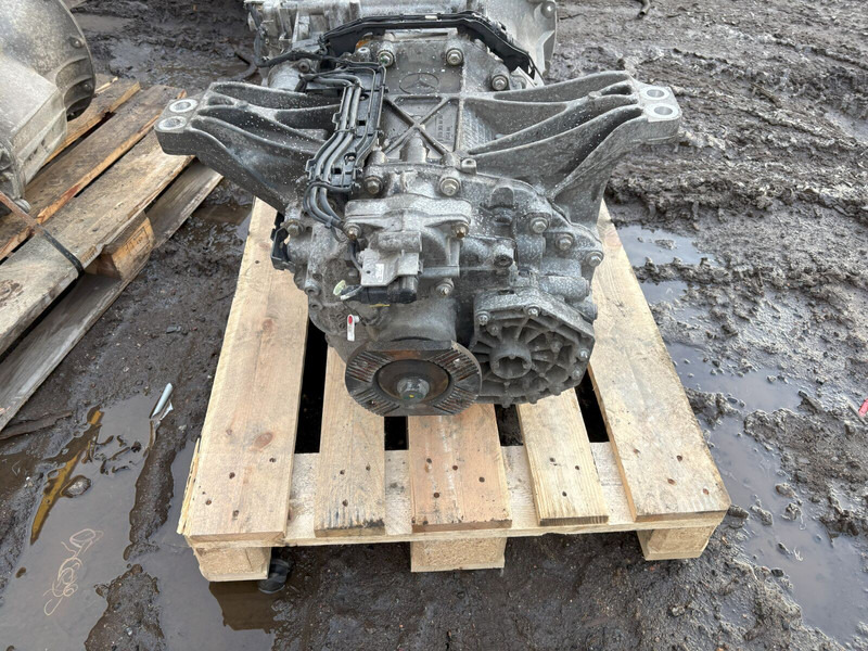 Mercedes-Benz G211-12 - Gearbox: picture 3 Mercedes-Benz G211-12 - Gearbox: picture 3