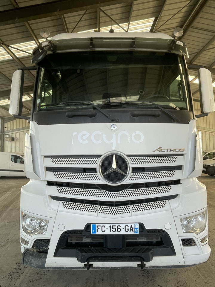 MERCEDES 1848 - Tractor unit: picture 1 MERCEDES 1848 - Tractor unit: picture 1