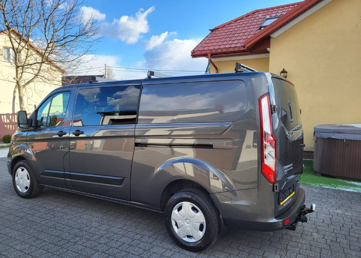 Ford Custom Long 5- osobowy Doka Bogato Doposażony - Combi van: picture 5 Ford Custom Long 5- osobowy Doka Bogato Doposażony - Combi van: picture 5
