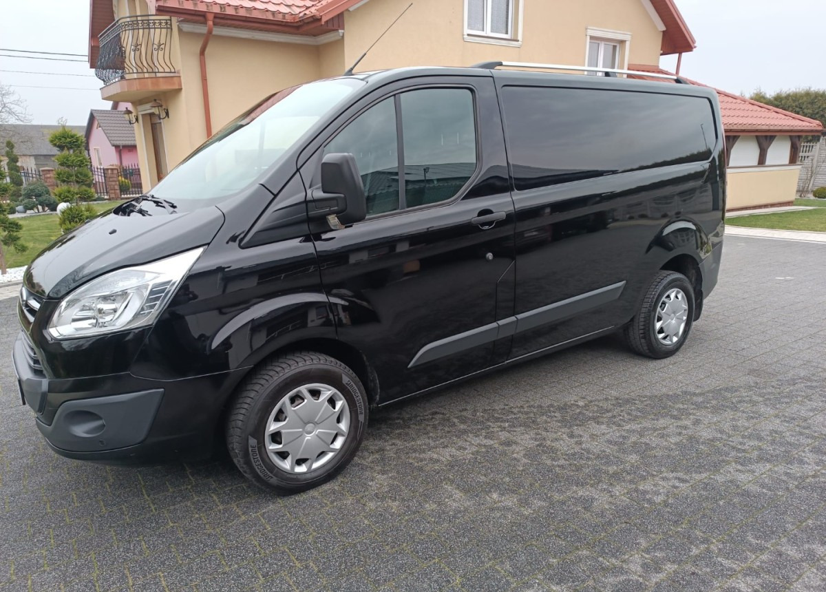 Ford Custon 2.0 130ps. z Niemiec Serwisowany w ASO Stan jak Nowy - Panel van: picture 1 Ford Custon 2.0 130ps. z Niemiec Serwisowany w ASO Stan jak Nowy - Panel van: picture 1