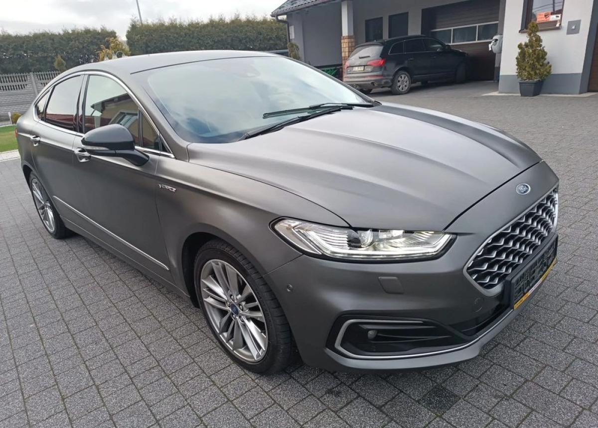Ford Mondeo Ford 2.0 EcoBlue Vignale - Sedan: picture 2 Ford Mondeo Ford 2.0 EcoBlue Vignale - Sedan: picture 2