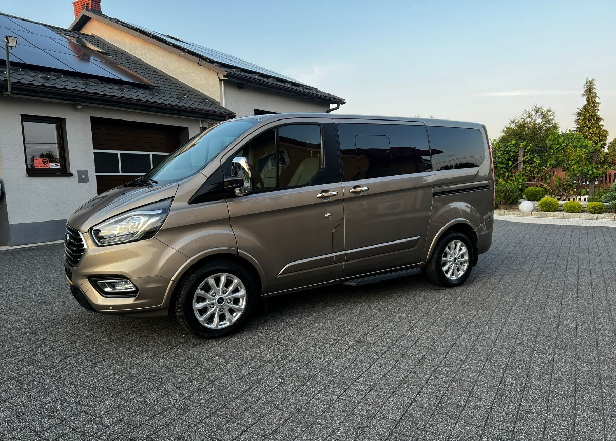 Ford Tourneo Custom Ford Turneo Tytanium X Sprowadzony Zarejstrowany - Minibus, Passenger van: picture 2 Ford Tourneo Custom Ford Turneo Tytanium X Sprowadzony Zarejstrowany - Minibus, Passenger van: picture 2