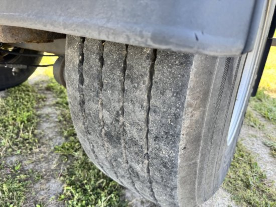 Schwarzmüller SPA 1/E/- - Curtainsider semi-trailer: picture 5 Schwarzmüller SPA 1/E/- - Curtainsider semi-trailer: picture 5