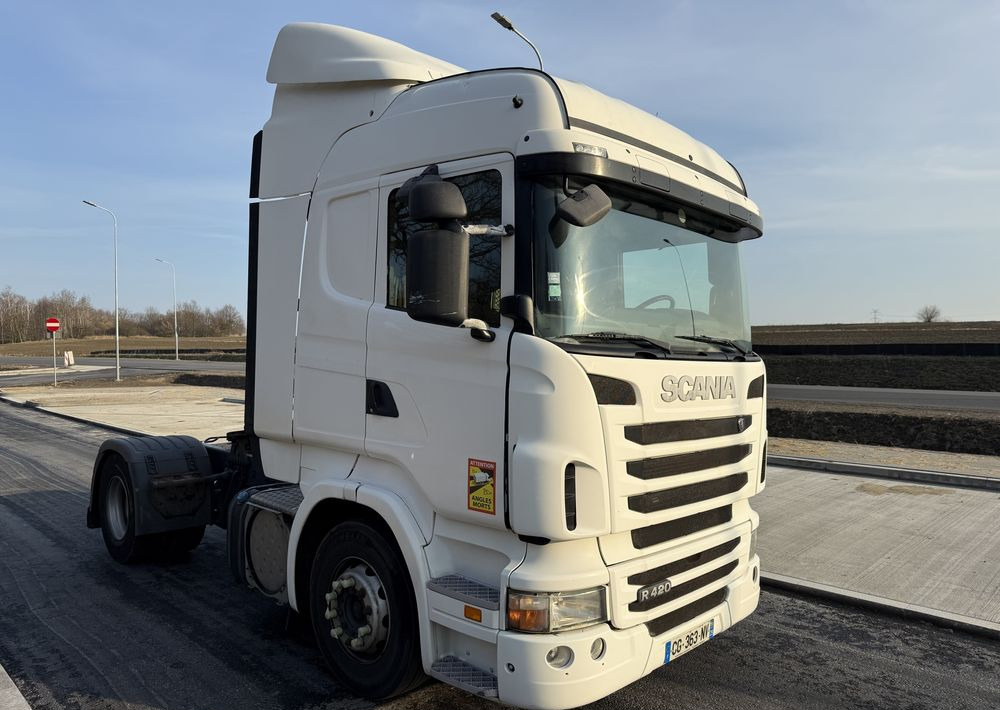 Scania R420 - Tractor unit: picture 1 Scania R420 - Tractor unit: picture 1