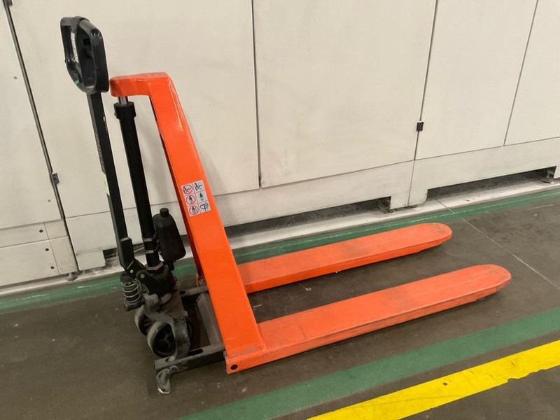 BT HHM100 - Forklift: picture 2 BT HHM100 - Forklift: picture 2