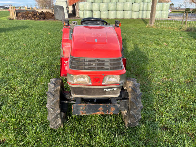 Yanmar F-6 - Construction machinery: picture 2 Yanmar F-6 - Construction machinery: picture 2