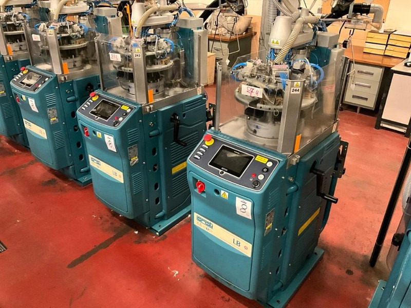 Lonati LB04E7 - Industrial equipment: picture 1 Lonati LB04E7 - Industrial equipment: picture 1