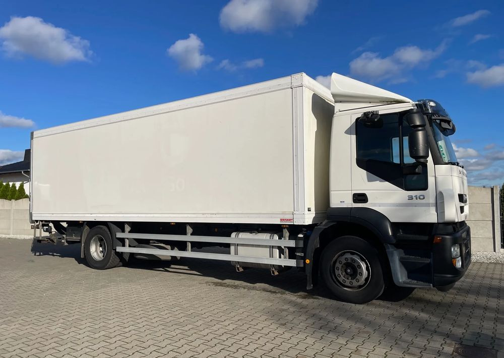 Iveco Stralis EEV 18.310 EURO 5, Chłodnia, PRZEBIEG 262 TYŚ KM!! - Refrigerator truck: picture 4 Iveco Stralis EEV 18.310 EURO 5, Chłodnia, PRZEBIEG 262 TYŚ KM!! - Refrigerator truck: picture 4