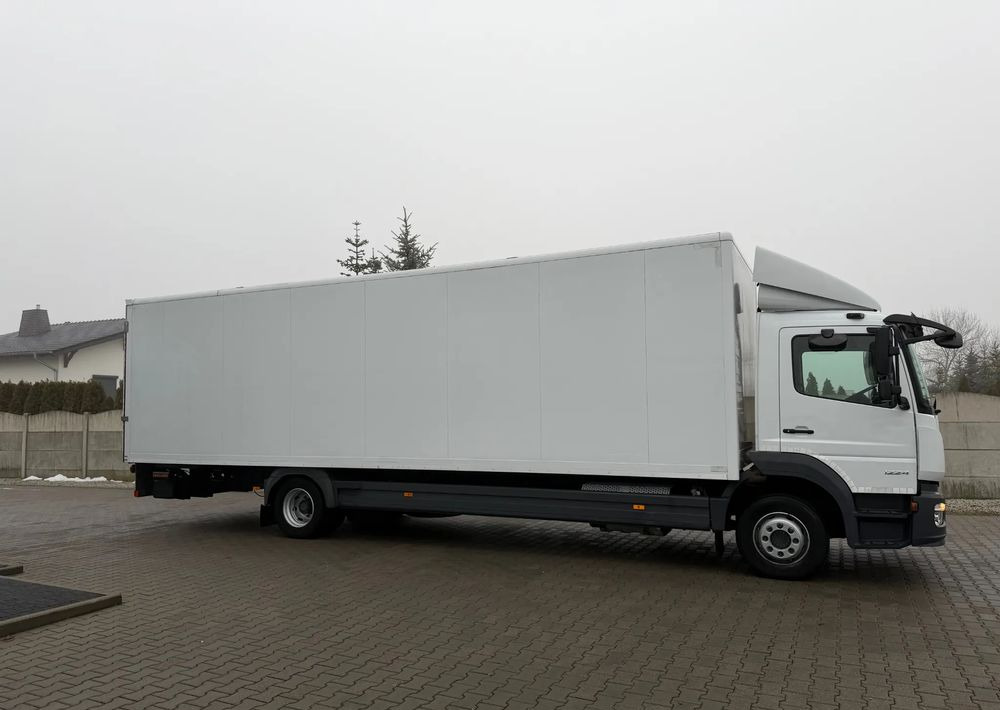 Mercedes-Benz ATEGO 1224 kontener 8,8 m- 22 euro palety! - Box truck: picture 5 Mercedes-Benz ATEGO 1224 kontener 8,8 m- 22 euro palety! - Box truck: picture 5