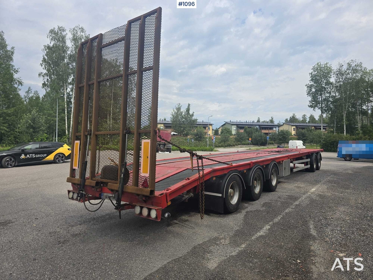 Kome 5-Akselinen lavetti - Low loader trailer: picture 1 Kome 5-Akselinen lavetti - Low loader trailer: picture 1