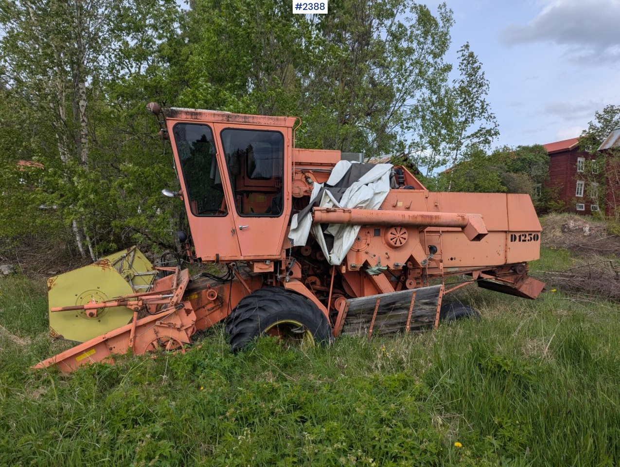 Combine harvester Dronningborg D1250 - Combine harvester: picture 3 Combine harvester Dronningborg D1250 - Combine harvester: picture 3