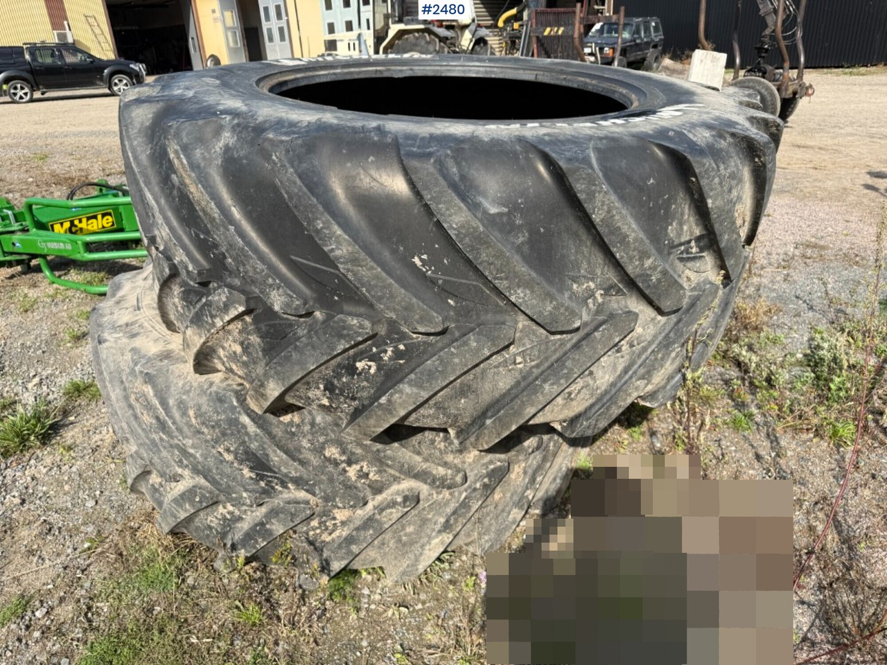 Däck till traktor Michelin fram och bak - Tire for Agricultural machinery: picture 3 Däck till traktor Michelin fram och bak - Tire for Agricultural machinery: picture 3