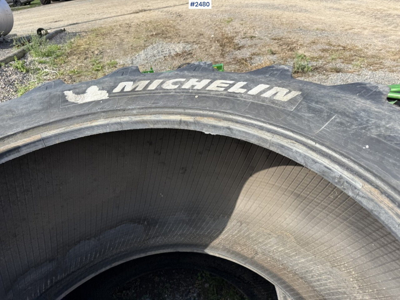 Däck till traktor Michelin fram och bak - Tire for Agricultural machinery: picture 4 Däck till traktor Michelin fram och bak - Tire for Agricultural machinery: picture 4
