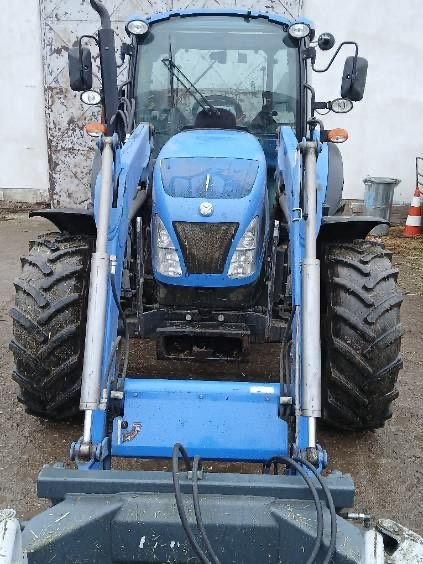 New Holland T 4.95 - Farm tractor: picture 1 New Holland T 4.95 - Farm tractor: picture 1