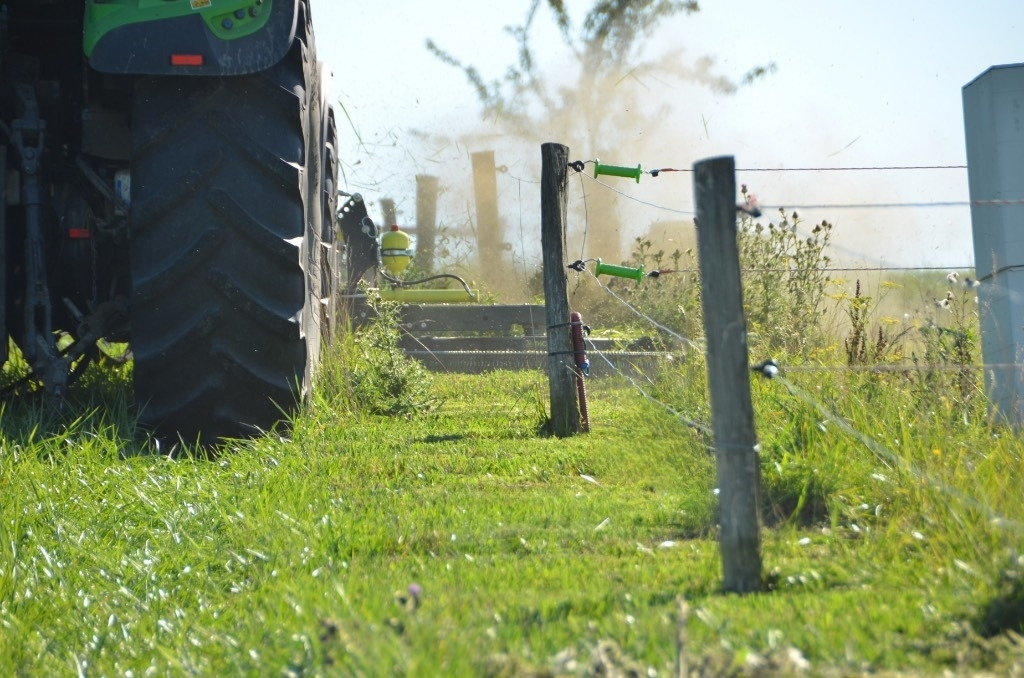 Tricut A1250 Präzisions - Zaunmäher Kreismäher für - Mower: picture 2 Tricut A1250 Präzisions - Zaunmäher Kreismäher für - Mower: picture 2
