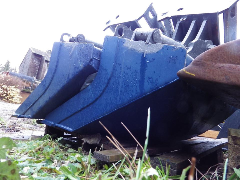 Planierlöffel 1200 mm hydr. schwenkbar MS08 (netto 3300,00) - Excavator bucket for Construction machinery: picture 5 Planierlöffel 1200 mm hydr. schwenkbar MS08 (netto 3300,00) - Excavator bucket for Construction machinery: picture 5