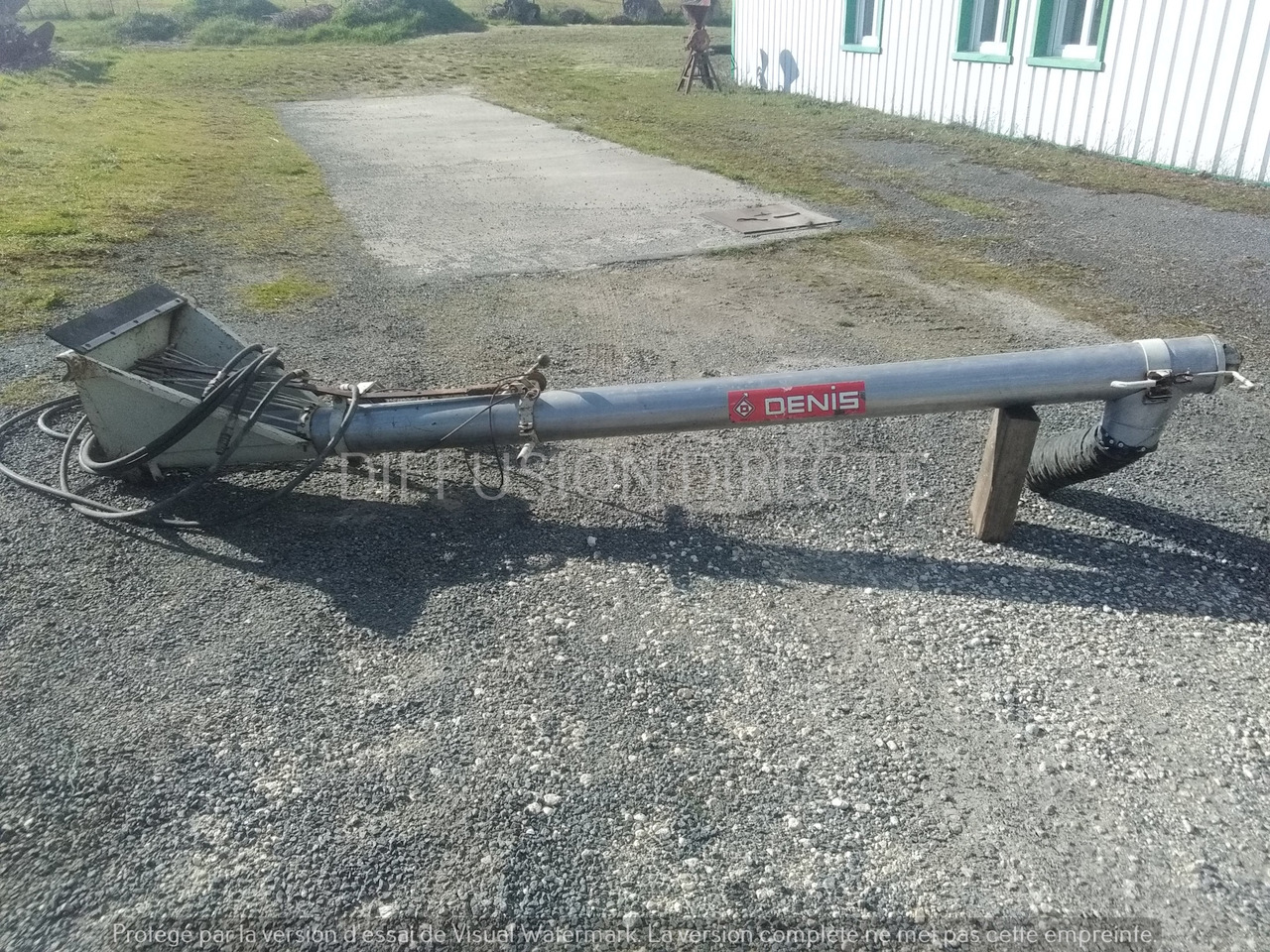 DENIS VIS A ENGRAIS HYDRAULIQUE 3M - Fertilizing equipment: picture 3 DENIS VIS A ENGRAIS HYDRAULIQUE 3M - Fertilizing equipment: picture 3