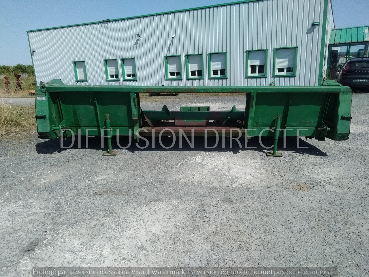 JOHN DEERE CUEILLEUR POUR MOISSONNEUSE 646 - Maize harvester: picture 4 JOHN DEERE CUEILLEUR POUR MOISSONNEUSE 646 - Maize harvester: picture 4