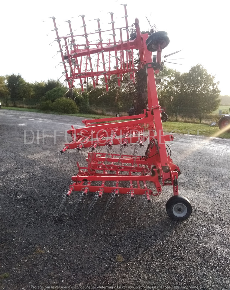 KLIMZA HERSE ETRILLE 9M - Spring tine harrow: picture 5 KLIMZA HERSE ETRILLE 9M - Spring tine harrow: picture 5