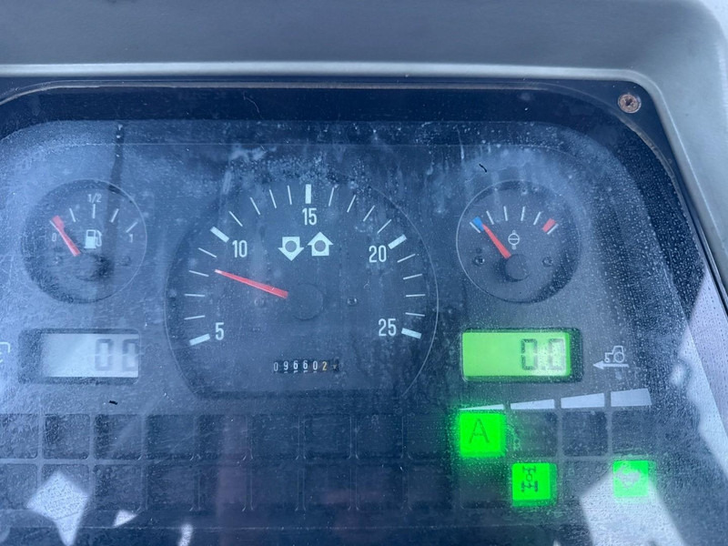 Attachment Massey Fergoson 6255 voorlader ,Bak,palletvorken: picture 12