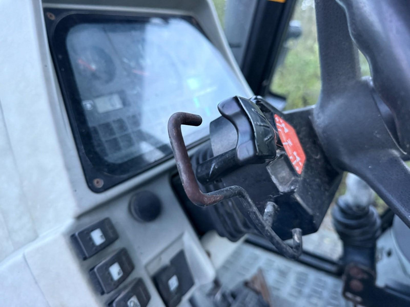 Attachment Massey Fergoson 6255 voorlader ,Bak,palletvorken: picture 13