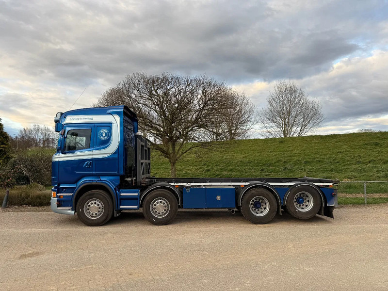 Scania R490 Manual EUR Retarder 8x2 TOP NL TRUCK 20 FT Containers - Container transporter/ Swap body truck: picture 2 Scania R490 Manual EUR Retarder 8x2 TOP NL TRUCK 20 FT Containers - Container transporter/ Swap body truck: picture 2