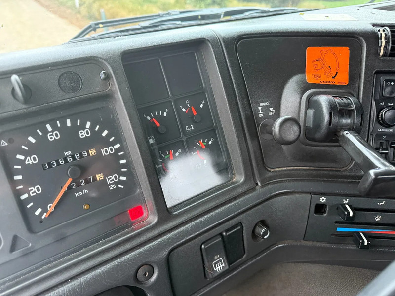 Leasing of Volvo FM 12.420 Manual - Alcoa -EURO 2 -NL TRUCK Volvo FM 12.420 Manual - Alcoa -EURO 2 -NL TRUCK: picture 18