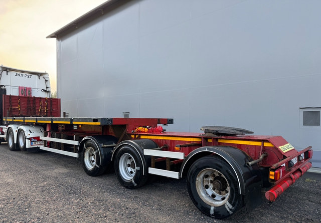 GT-Trailer 3-akselinen paripyörä B-linkki - Dropside/ Flatbed semi-trailer: picture 3 GT-Trailer 3-akselinen paripyörä B-linkki - Dropside/ Flatbed semi-trailer: picture 3