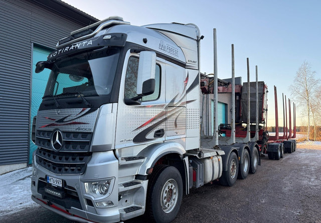 Mercedes-BenzArocs 8x4 - Logging truck, Crane truck: picture 1 Mercedes-BenzArocs 8x4 - Logging truck, Crane truck: picture 1