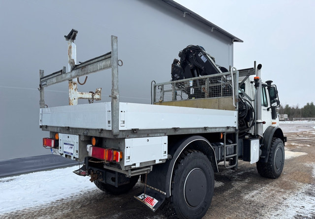 Mercedes-BenzUnimog U5000 + Nosturi Hiab 099 E-4 - Dropside/ Flatbed truck, Crane truck: picture 5 Mercedes-BenzUnimog U5000 + Nosturi Hiab 099 E-4 - Dropside/ Flatbed truck, Crane truck: picture 5