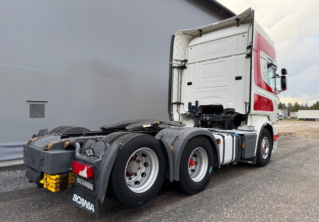ScaniaR560 - Tractor unit: picture 5 ScaniaR560 - Tractor unit: picture 5