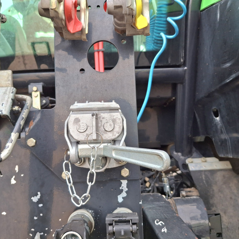 DEUTZ FAHR 7250 TTV - Farm tractor: picture 5 DEUTZ FAHR 7250 TTV - Farm tractor: picture 5