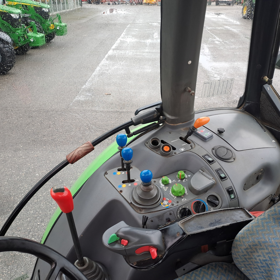Farm tractor DEUTZ-FAHR AGROTRON 200: picture 9