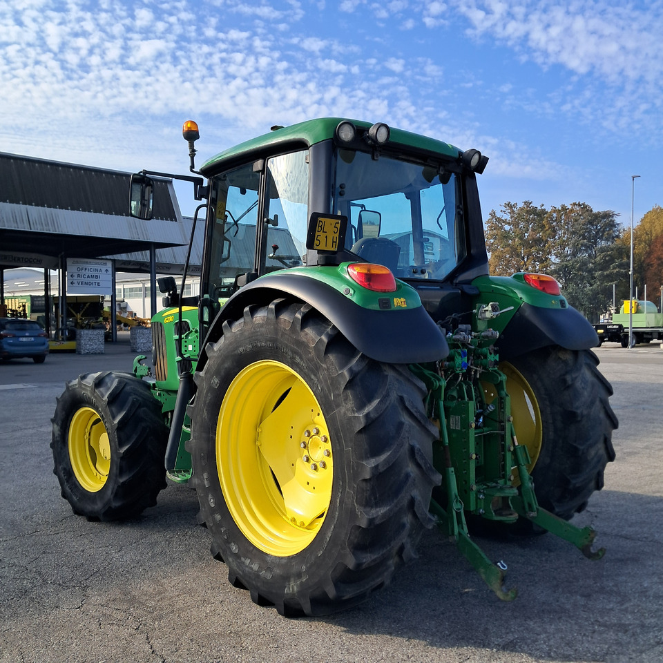 JOHN DEERE 6230 - Farm tractor: picture 3 JOHN DEERE 6230 - Farm tractor: picture 3