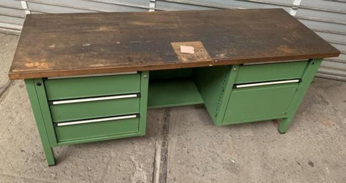 Werkbank - Workshop equipment: picture 1 Werkbank - Workshop equipment: picture 1