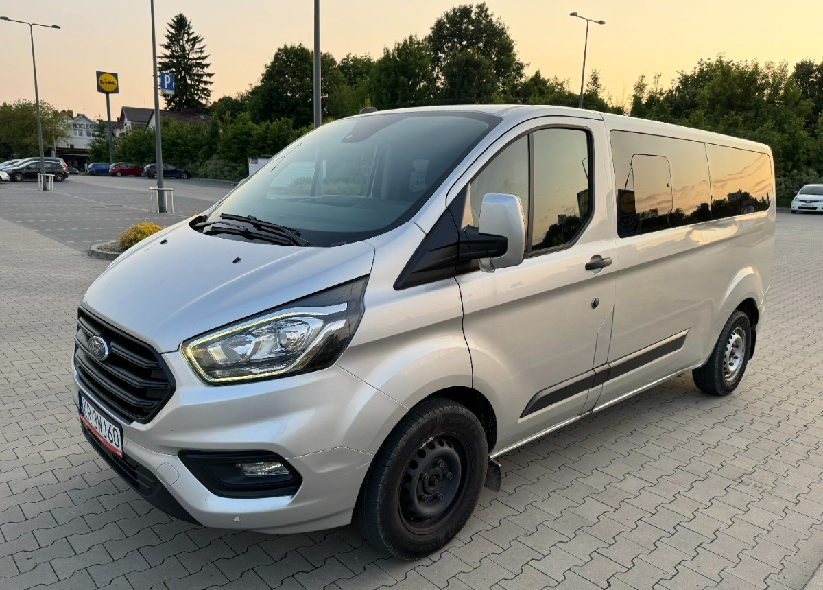 Ford Transit Custom 2.0 170 KM L2 LONG 2021 LED 8 osobowy NAWIEWY miejsc Salon PL - Minibus, Passenger van: picture 4 Ford Transit Custom 2.0 170 KM L2 LONG 2021 LED 8 osobowy NAWIEWY miejsc Salon PL - Minibus, Passenger van: picture 4