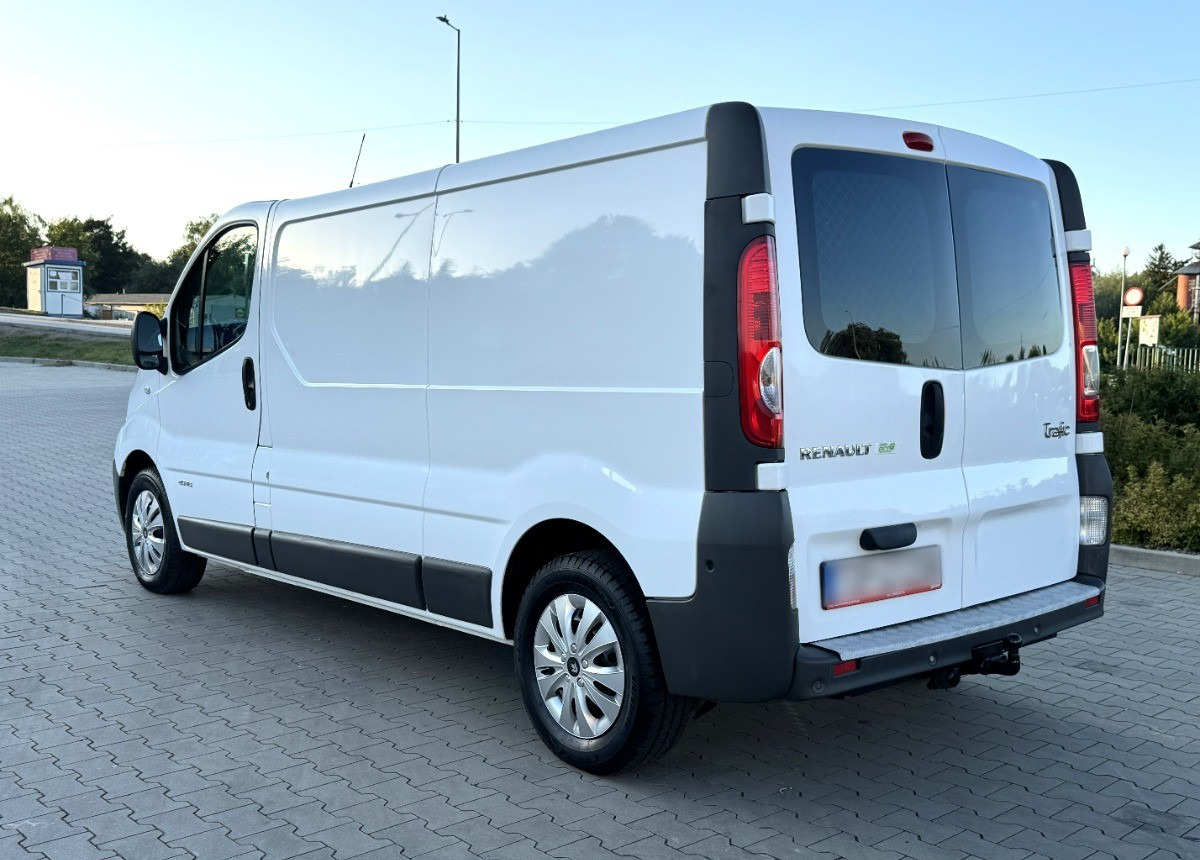 Renault Trafic 2.0 DCI 115KM LONG 2012 Rok Klimatyzacja Nawigacja BEZWYPADKOWY - Panel van: picture 2 Renault Trafic 2.0 DCI 115KM LONG 2012 Rok Klimatyzacja Nawigacja BEZWYPADKOWY - Panel van: picture 2