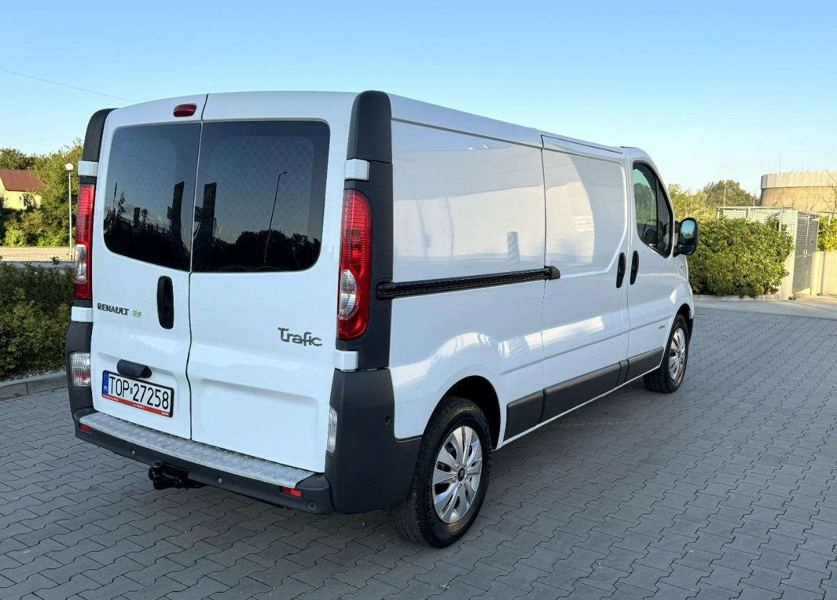 Renault Trafic 2.0 DCI 115KM LONG 2012 Rok Klimatyzacja Nawigacja BEZWYPADKOWY - Panel van: picture 4 Renault Trafic 2.0 DCI 115KM LONG 2012 Rok Klimatyzacja Nawigacja BEZWYPADKOWY - Panel van: picture 4